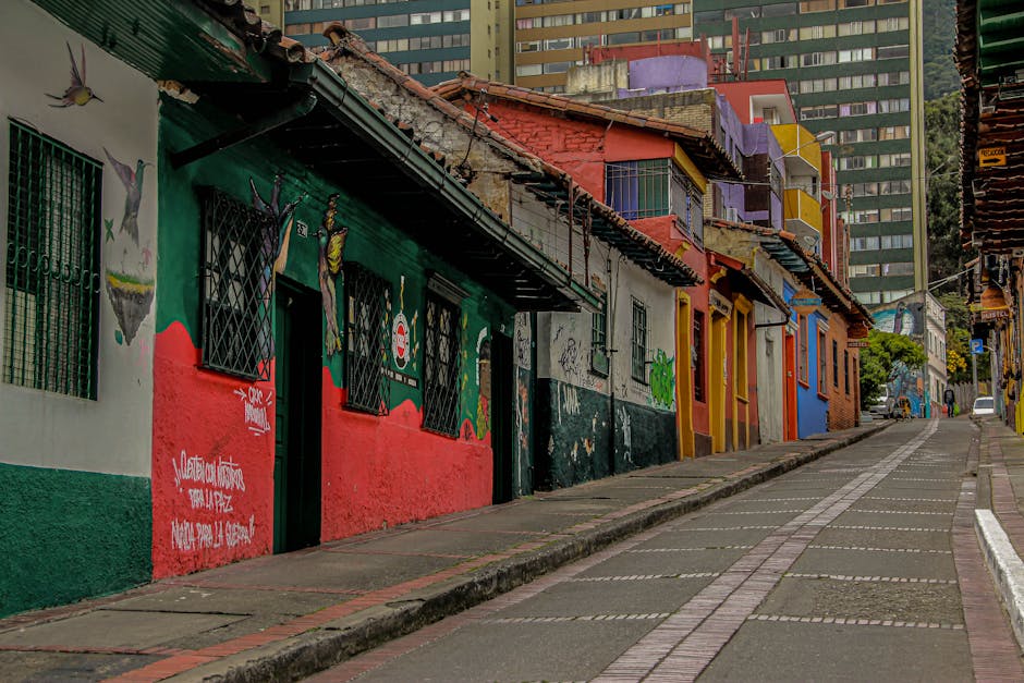 La Candelaria Bogotá Colombia — precios eSIM Colombia